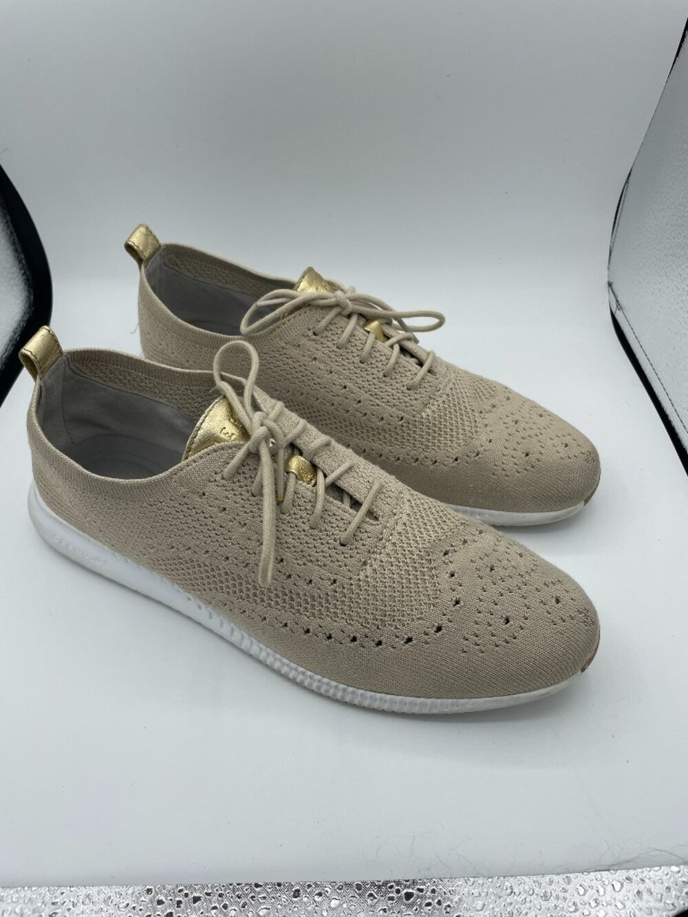 Cole Haan Women's OriginalGrand Stitchlite Wingtip Oxford Size 10